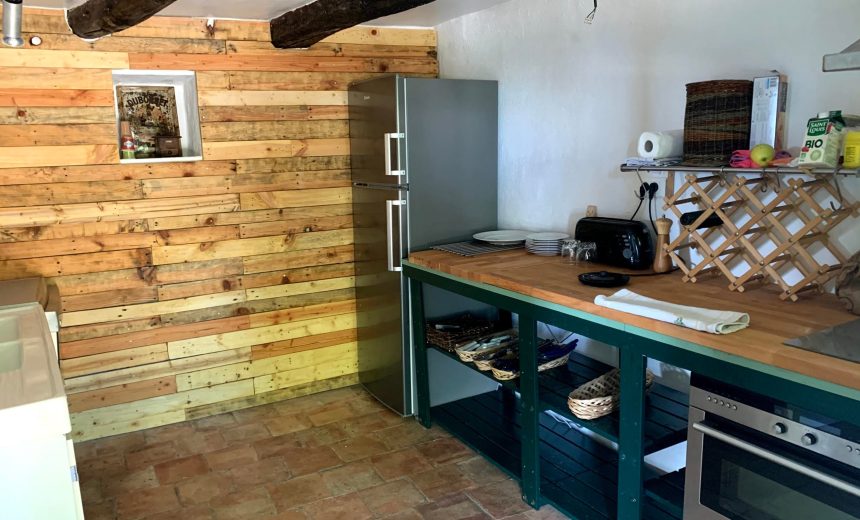 Cuisine aménagée du Mas Rouveyrac